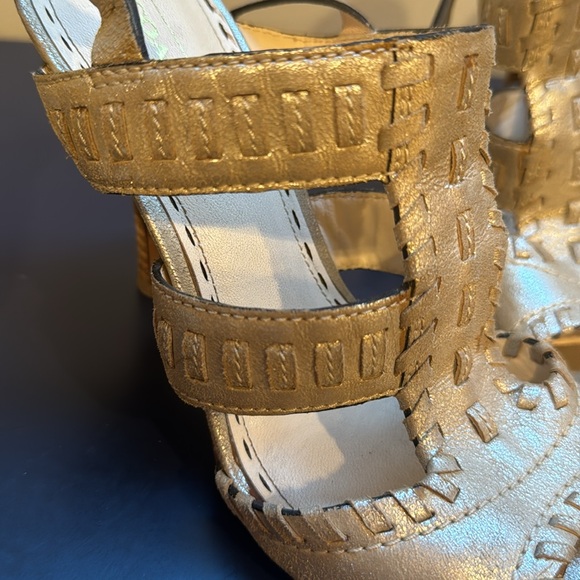 Coach Heels - Picture 7 of 7